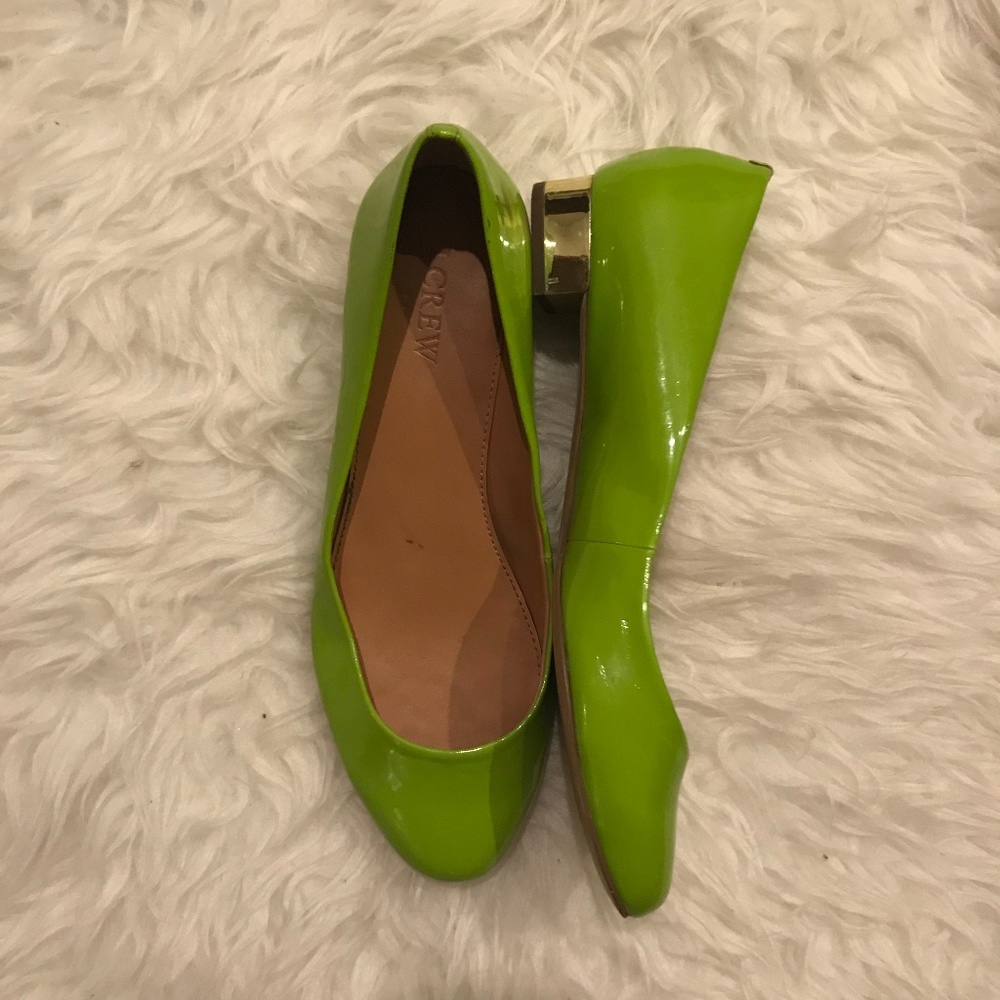 Green J. Crew Flats